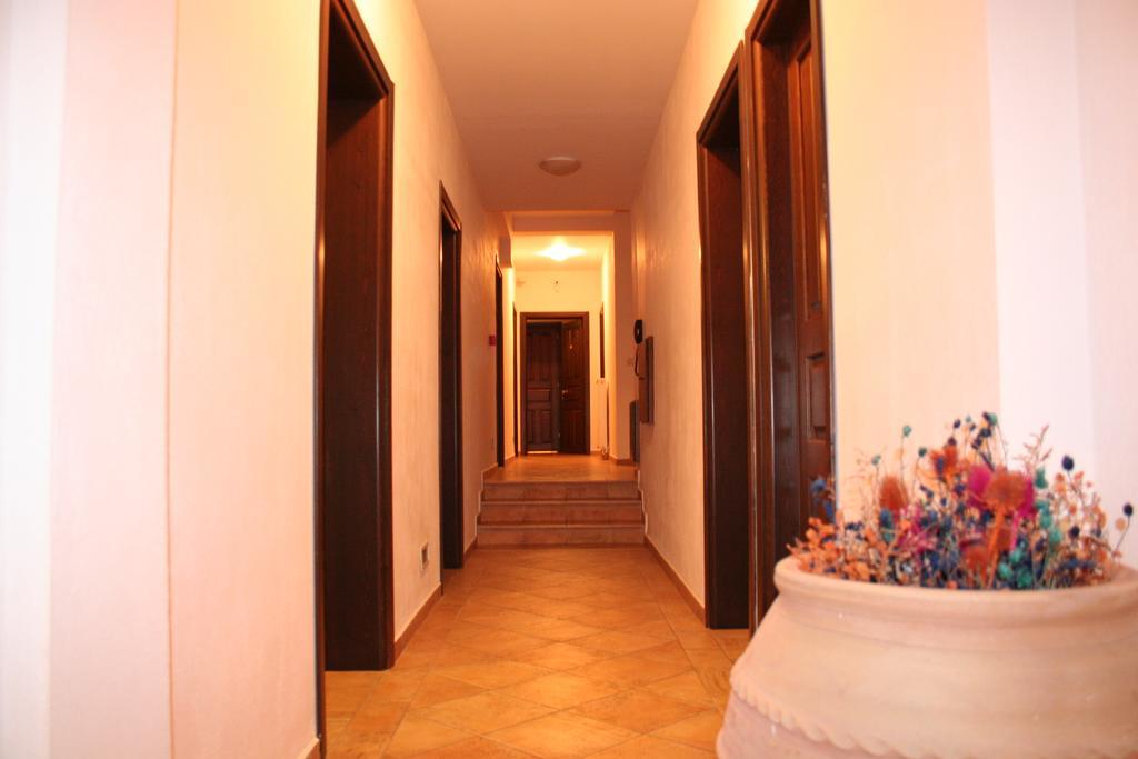 Ξενοδοχείο Μαγκιωση Neraïdochóri Habitación foto