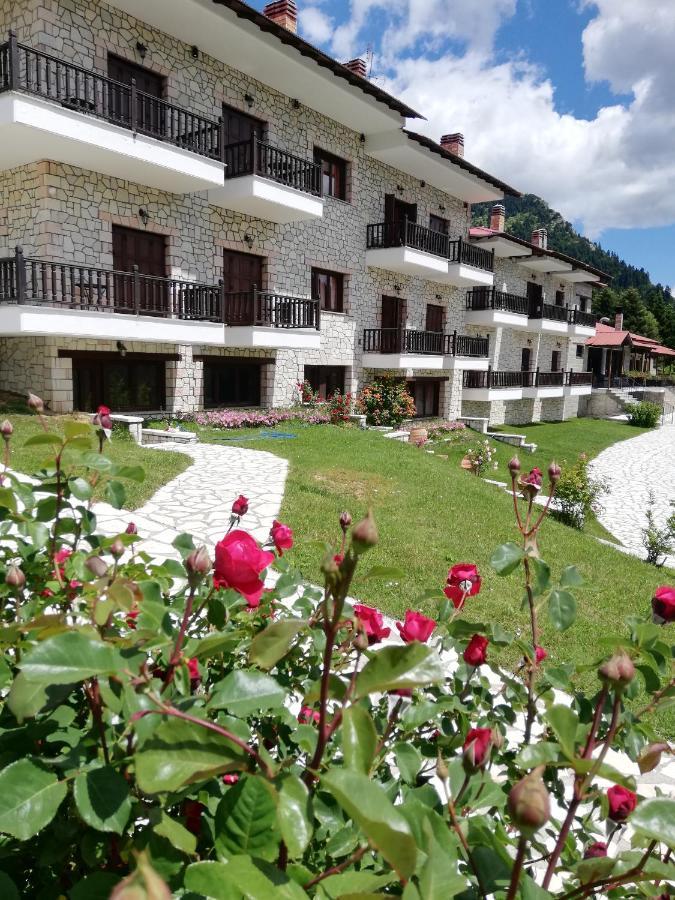 Ξενοδοχείο Μαγκιωση Neraïdochóri Exterior foto